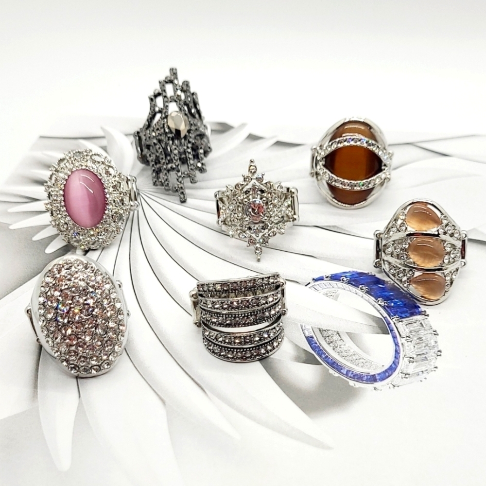 NWT Set of Seven 7 Rhinestone Silver Glamorous Rings